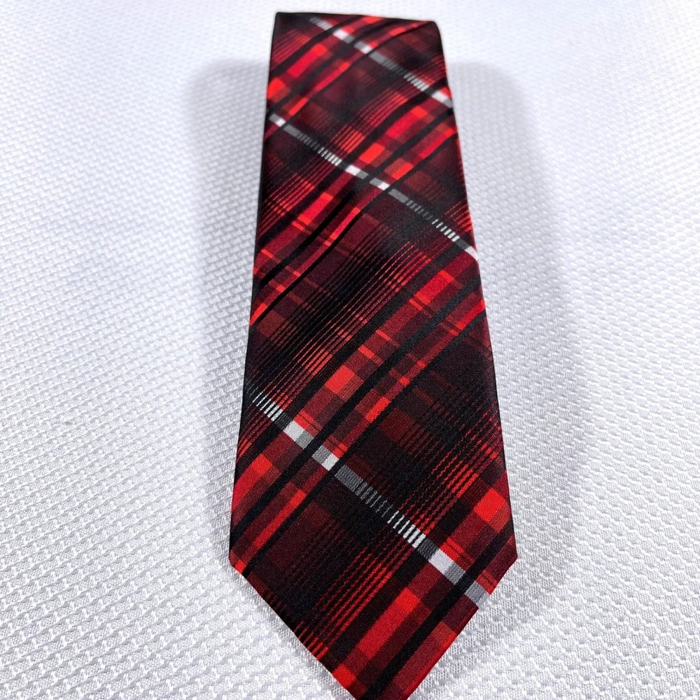 J.Ferrar Mens Red‎ Black White Plaid Polyester Necktie 62 Inch Length